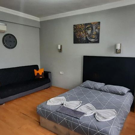 Nana Apart Taksim Istanboel Buitenkant foto